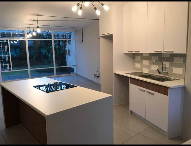 1 BEDROOM APARTMENT TO LET IN BRYANSTON